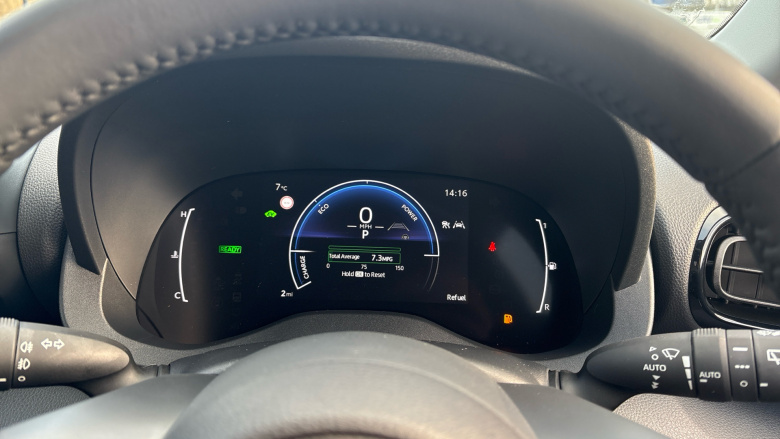 Toyota Yaris 1.5 Hybrid Design 5dr CVT Hybrid Hatchback